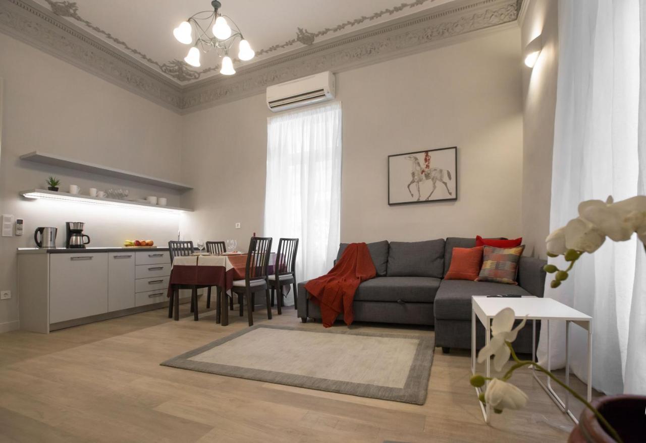 Sophisticated Apartment In Syntagma By Ghh Athen Exterior foto