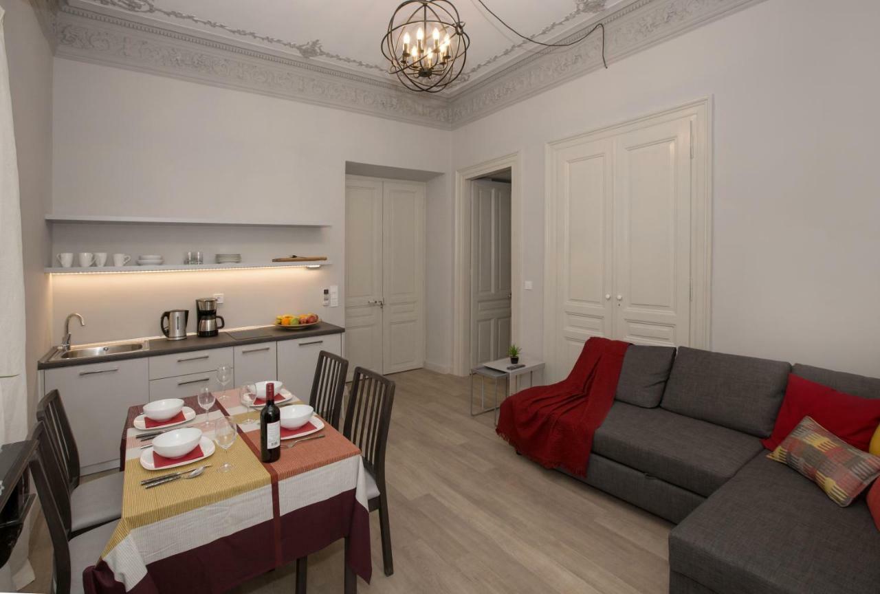 Sophisticated Apartment In Syntagma By Ghh Athen Exterior foto